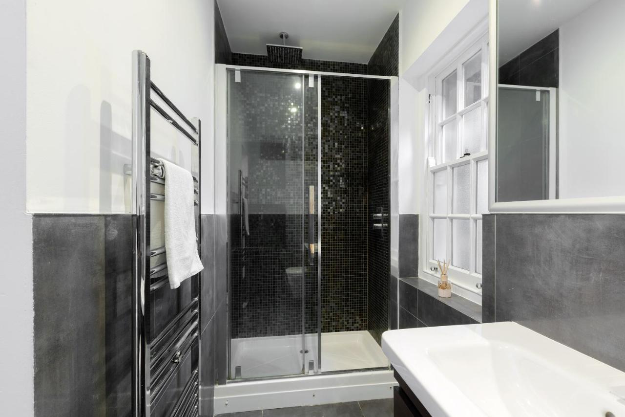 Spacious 4 Bedrooms Flat In New Oxford Street 伦敦 外观 照片
