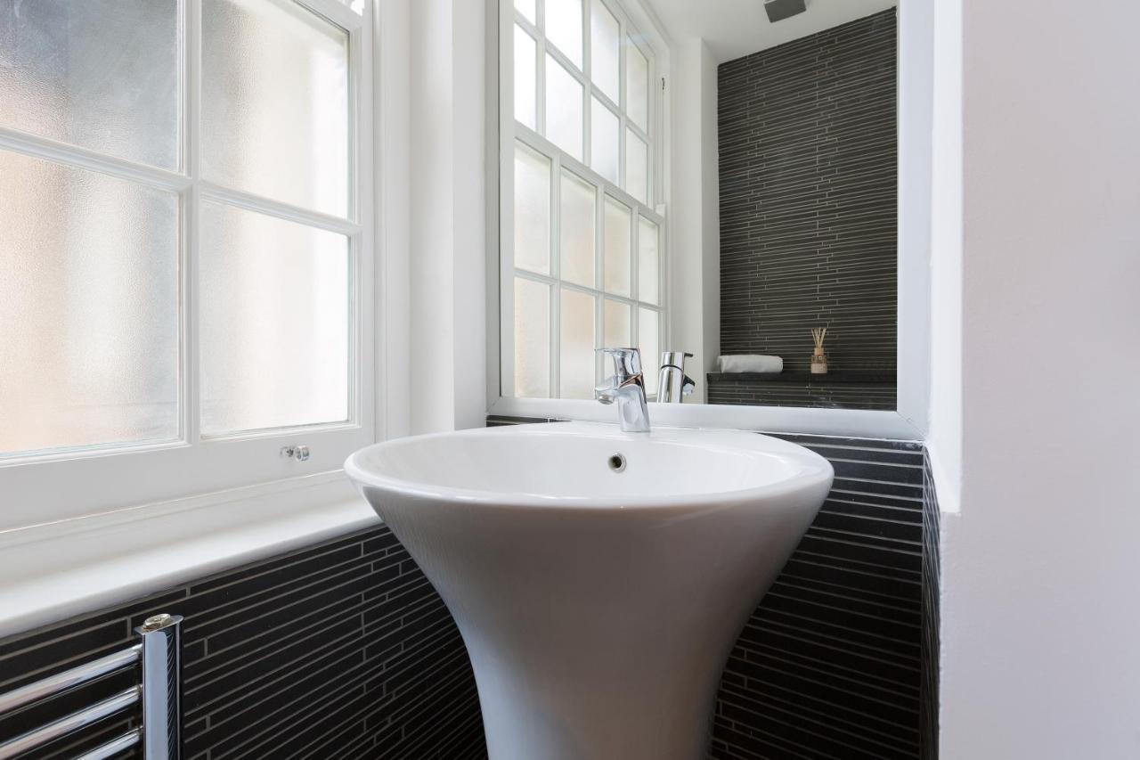 Spacious 4 Bedrooms Flat In New Oxford Street 伦敦 外观 照片
